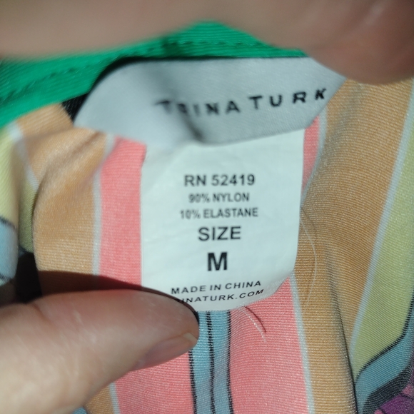 Trina Turk Green & Pink Tunic Top - Picture 2 of 2